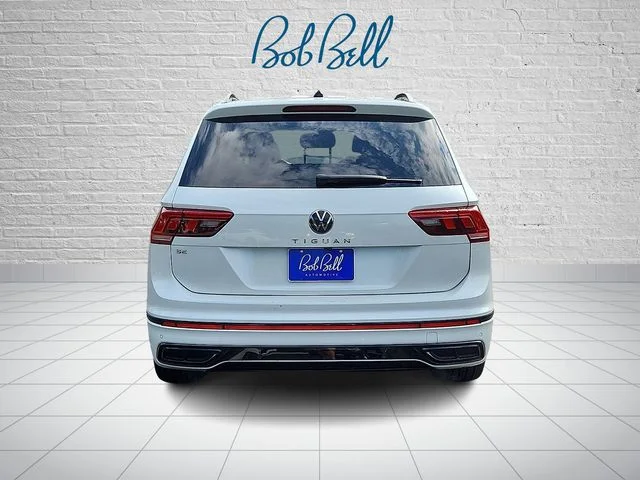 Used 2023 White Volkswagen 2.0T SE R-Line Black image 5