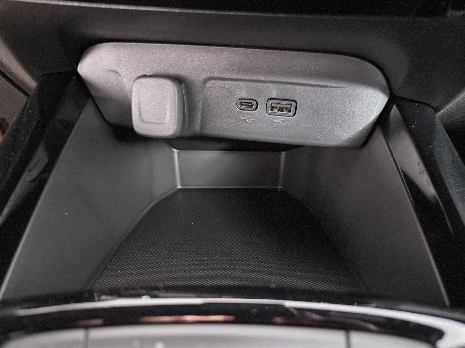 2026 Chevrolet Trax RS - Photo 37