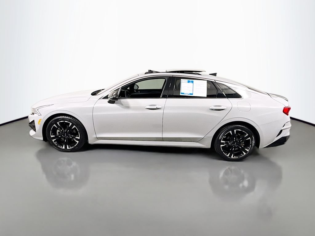 2023 Kia K5 GT-Line photo 3
