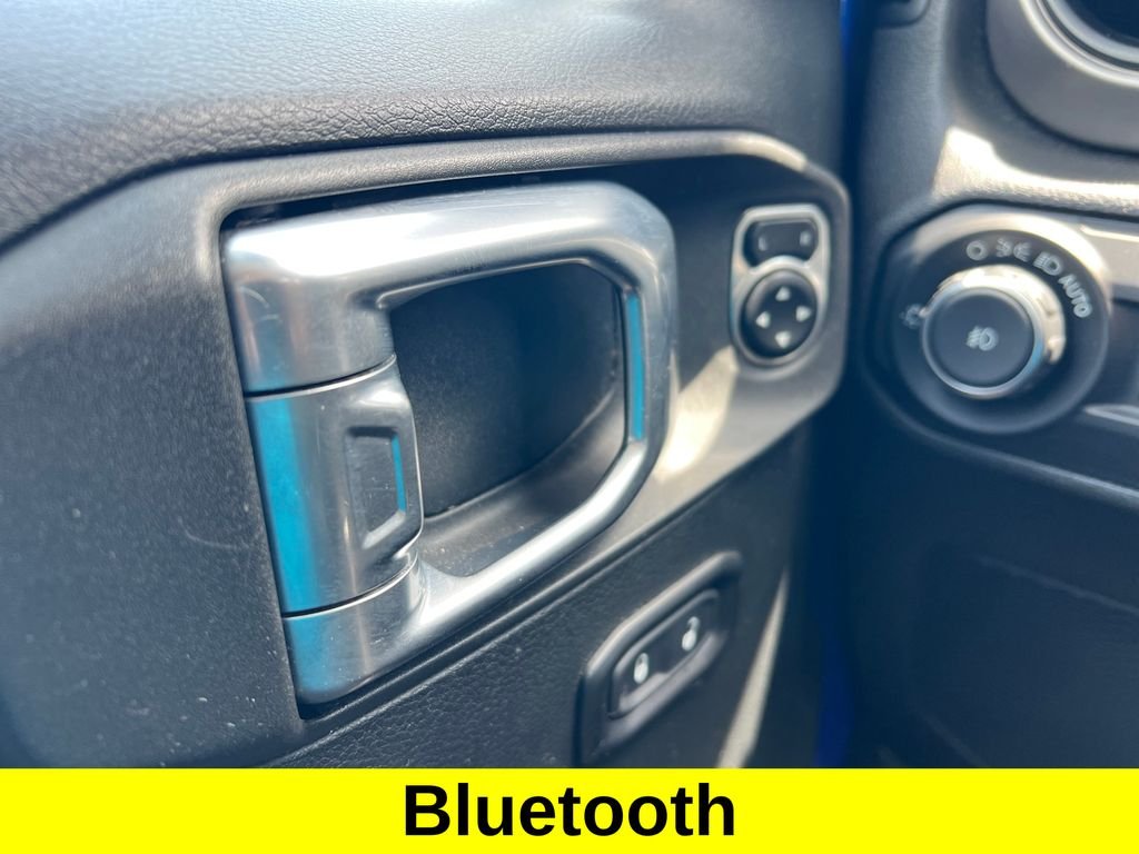 Used 2019 Ocean Blue Metallic Jeep Unlimited Sport S image 2