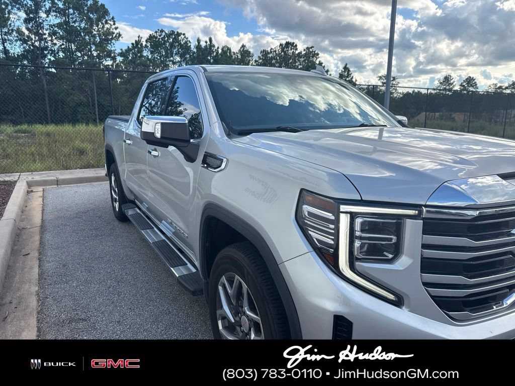 Used 2022 QUICKSILVER METALLIC GMC SLT image 5