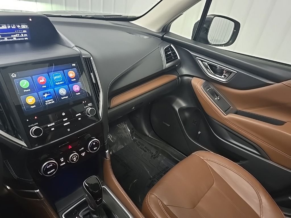 Used 2019 Jasper Green Metallic Subaru Touring image 27