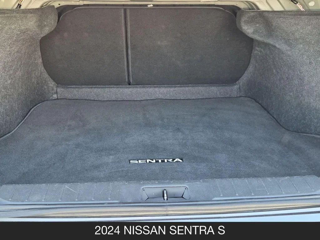 Used 2024 Gray Nissan S image 23