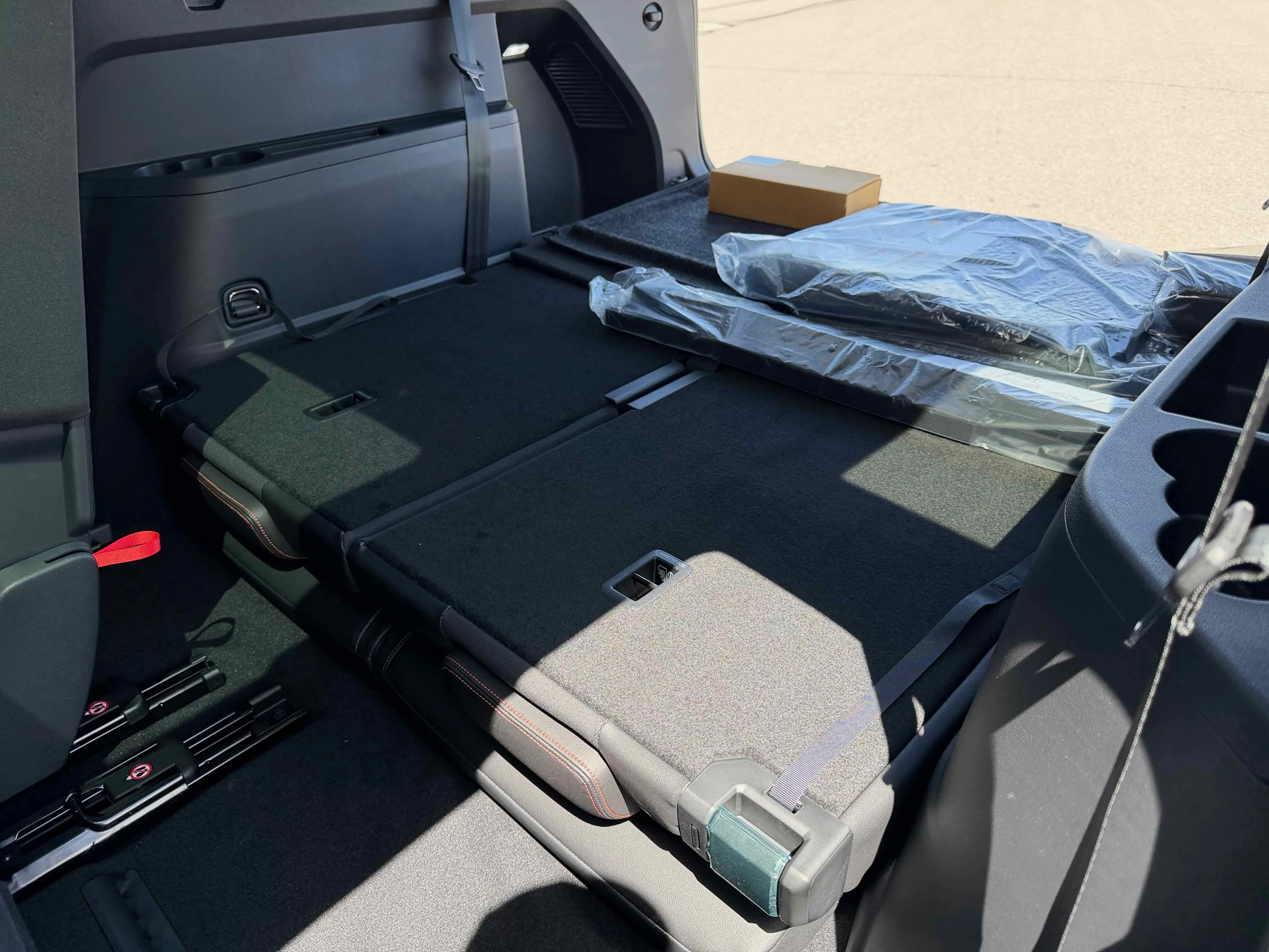 New 2026 Gray Volkswagen 2.0T Peak Edition image 31