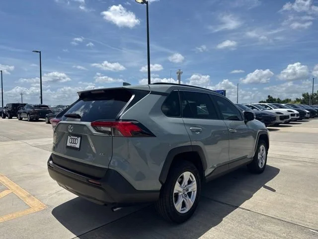 Used 2021 Lunar Toyota XLE image 3