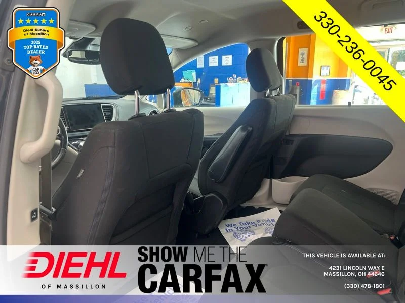 Used 2021 Gray Chrysler Touring image 17