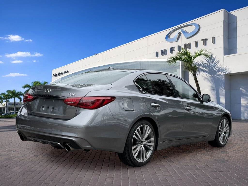 Used 2023 Gray INFINITI SENSORY image 7