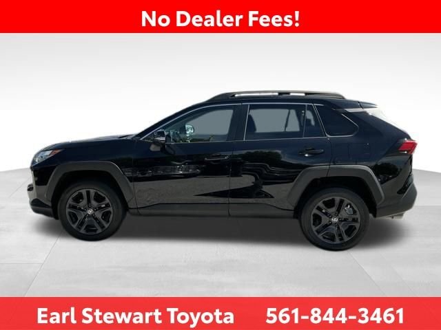 Used 2024  Toyota Adventure image 7
