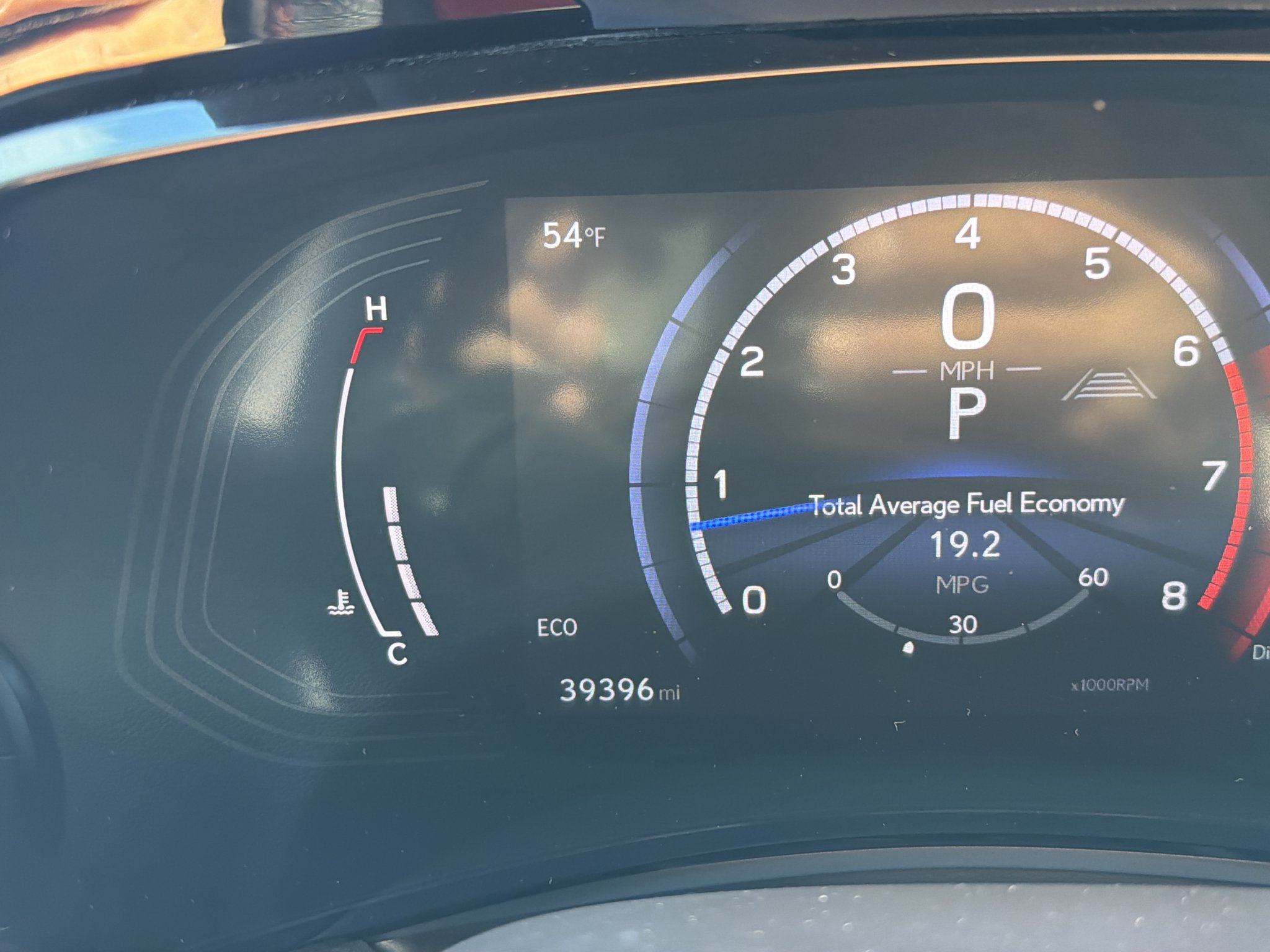 Used 2024 Ultra White Lexus F SPORT Handling image 7