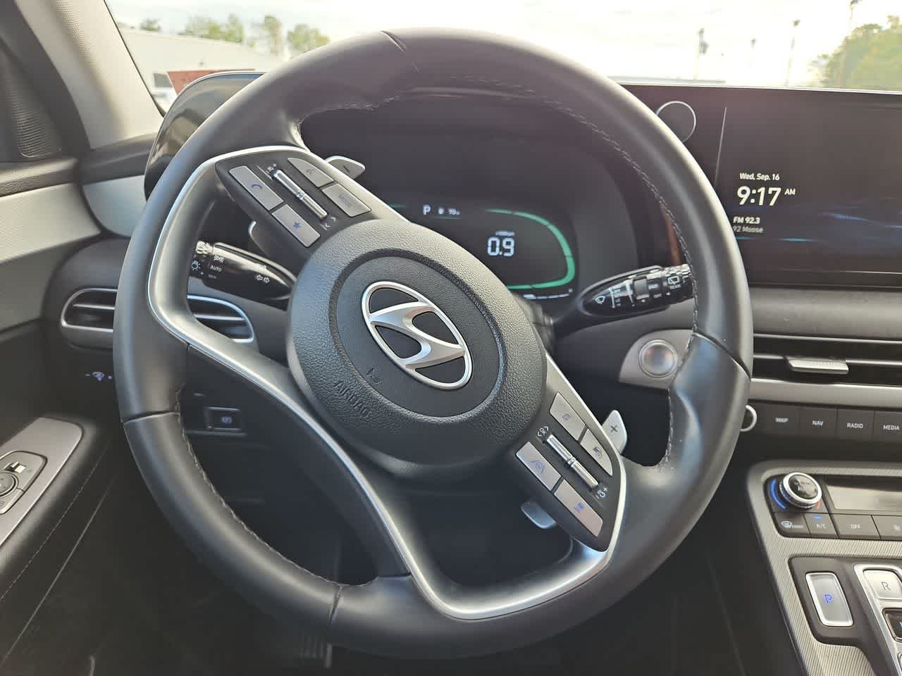 Used 2024 Steel / Graphite Hyundai XRT image 19