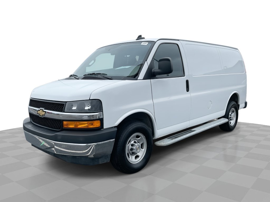 2024 Chevrolet Express 2500 Work Van HD's photo