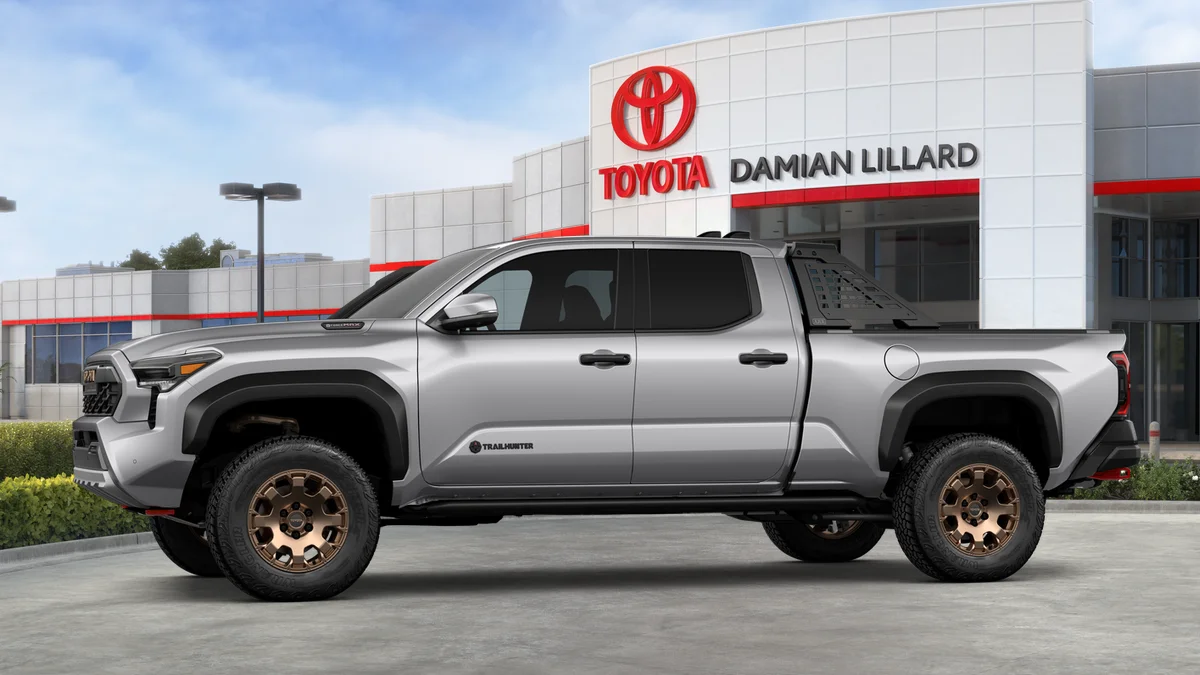 New 2026 Celestial Silver Metallic Toyota Trailhunter image 43