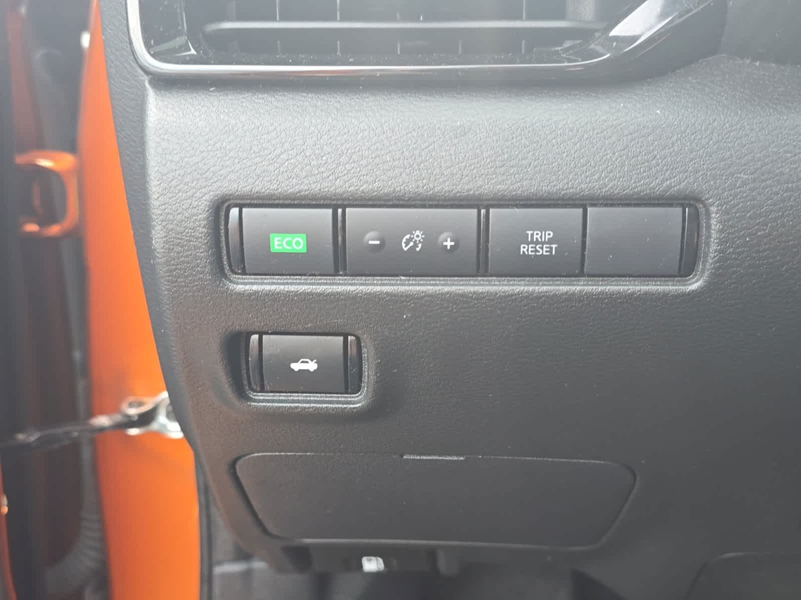 Used 2023 Monarch Orange Metallic/Super Black Nissan SR image 25