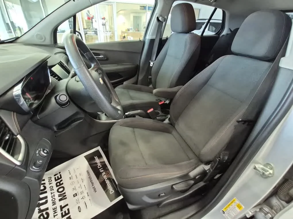 Used 2017 Silver Ice Metallic Chevrolet LS image 10