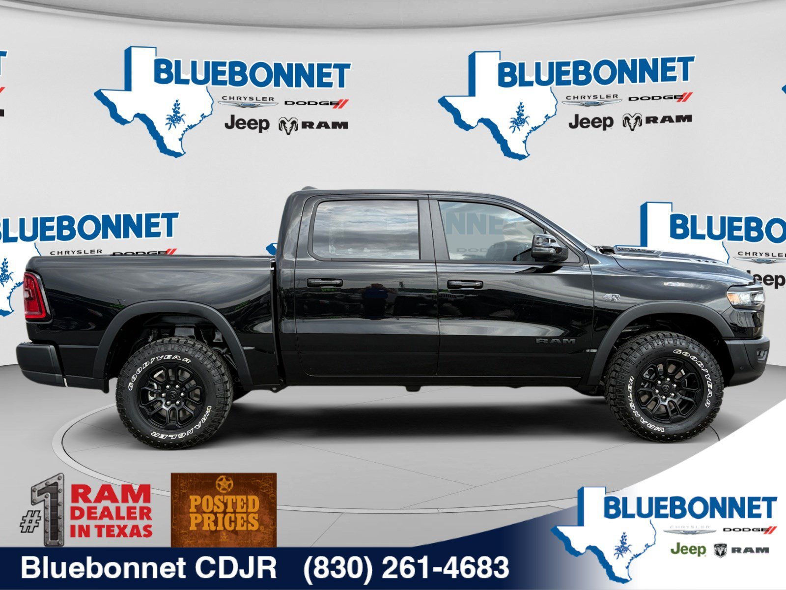 New 2027 Diamond Black Crystal Pearl-Coat Exterior Paint RAM Rebel image 4