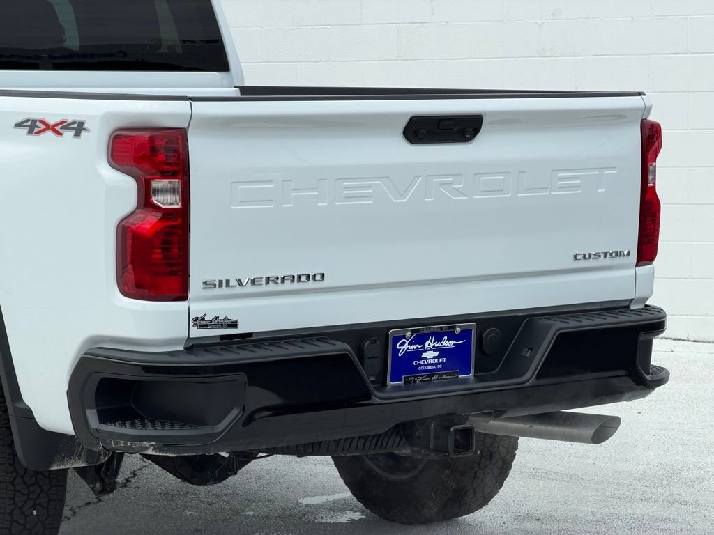 2026 Chevrolet Silverado 2500 HD Custom - Photo 10
