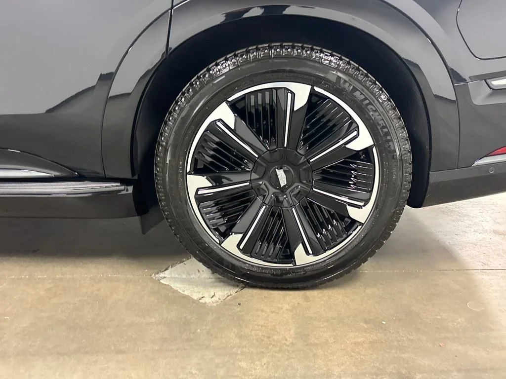 2025 Cadillac Escalade IQ Sport 2 - Photo 13