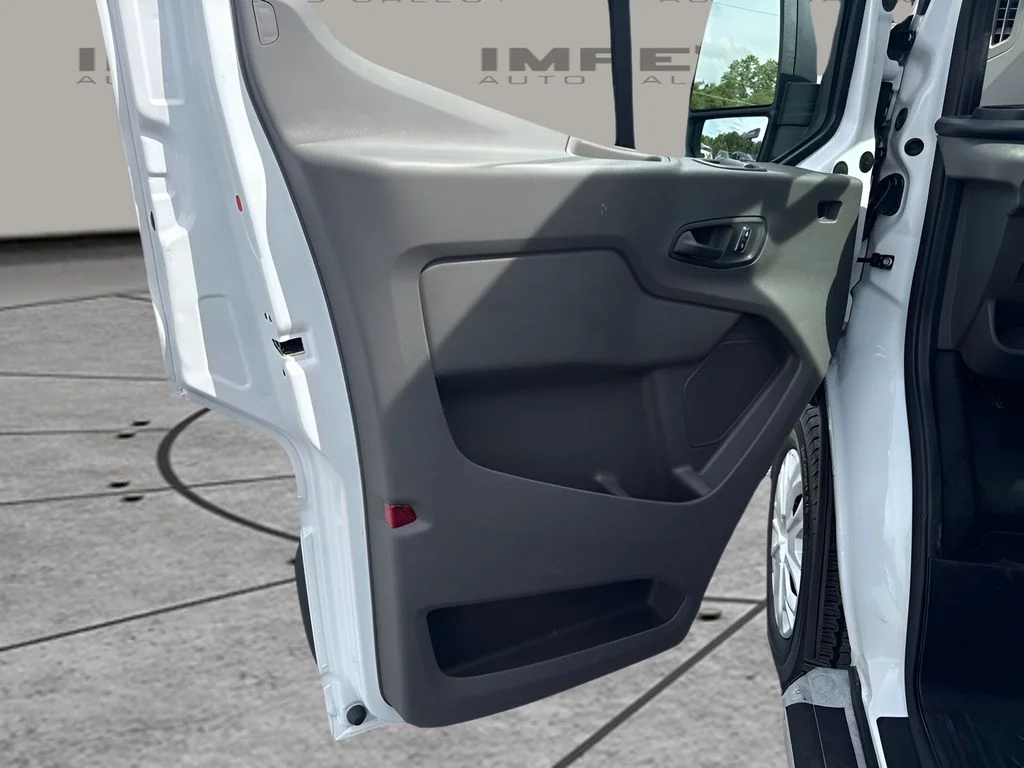 Used 2025 White Ford Base image 11