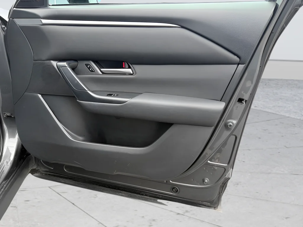 Used 2025 Gray Mazda 2.5 S Preferred Package image 26
