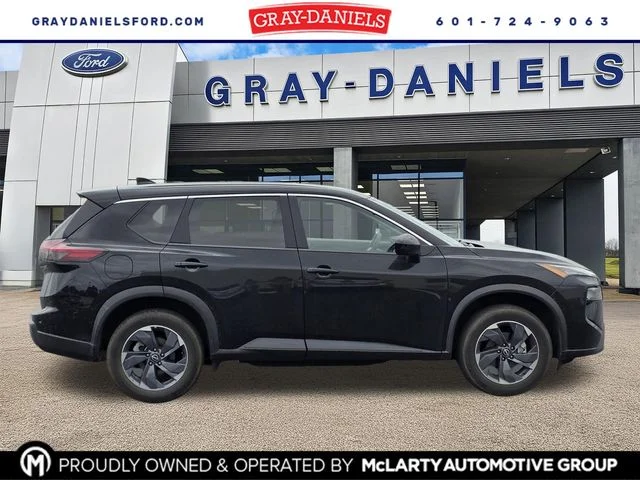 2025 Nissan Rogue SV FWD's photo