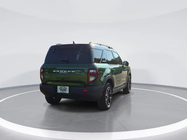 Used 2025 Green Ford Outer Banks image 8