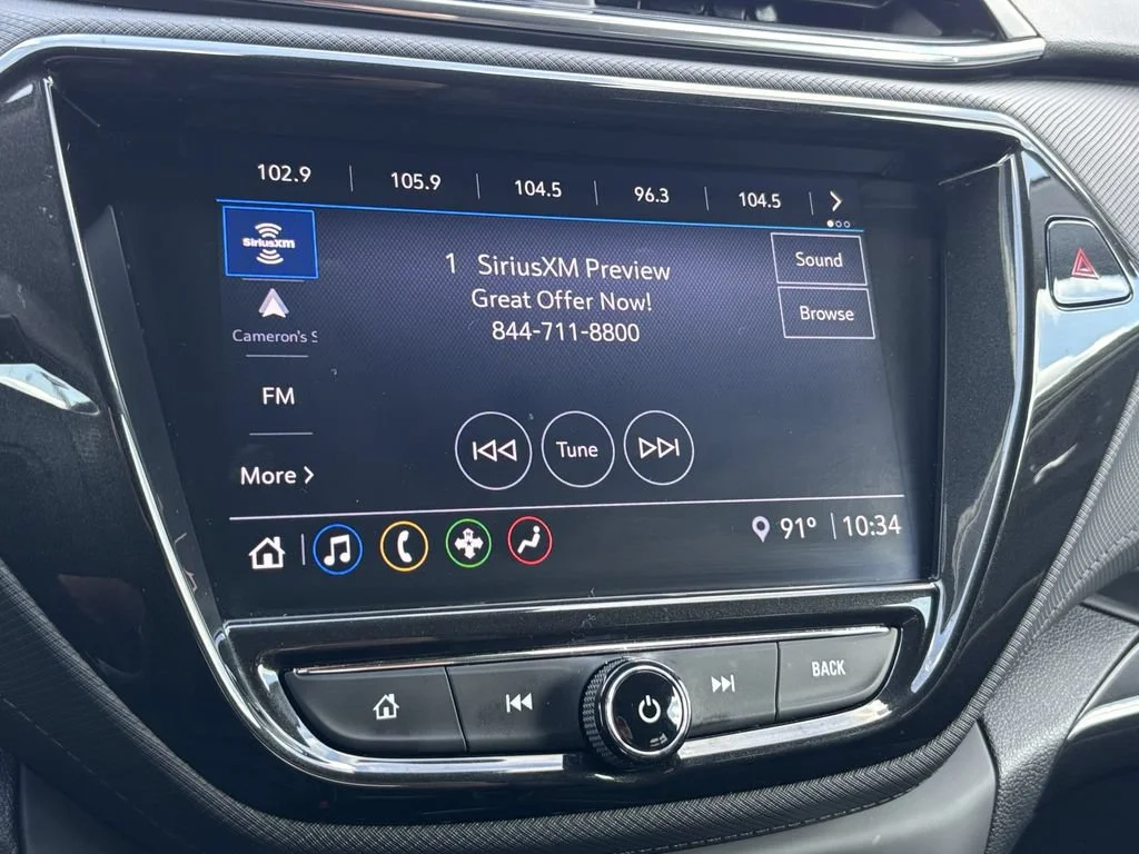 Used 2021 SATIN STEEL METALLIC Chevrolet LT image 30