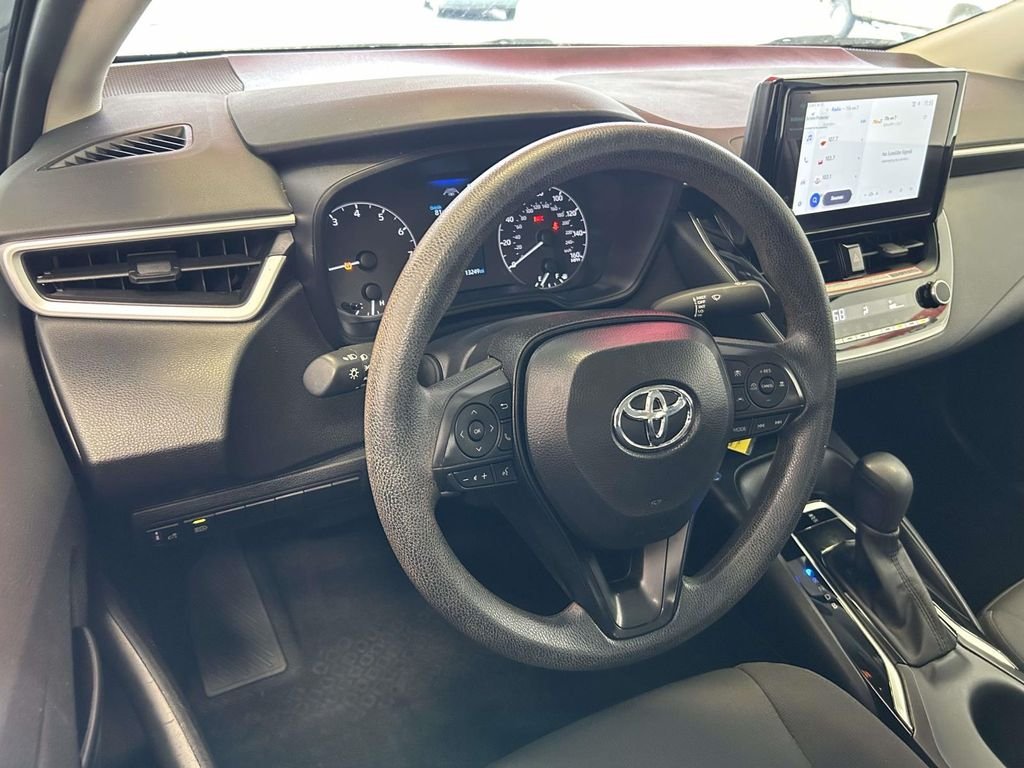 Certified Used 2025  Toyota LE image 13