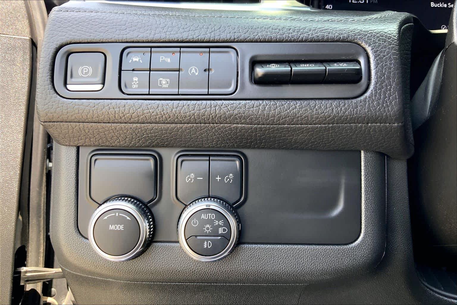 Used 2024 Titanium Rush Metallic GMC Denali image 33