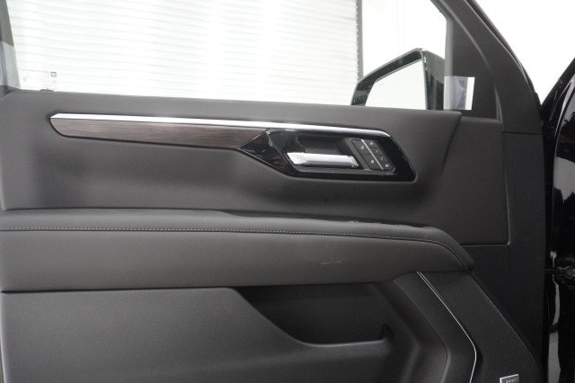 2026 Chevrolet Tahoe LT - Photo 17