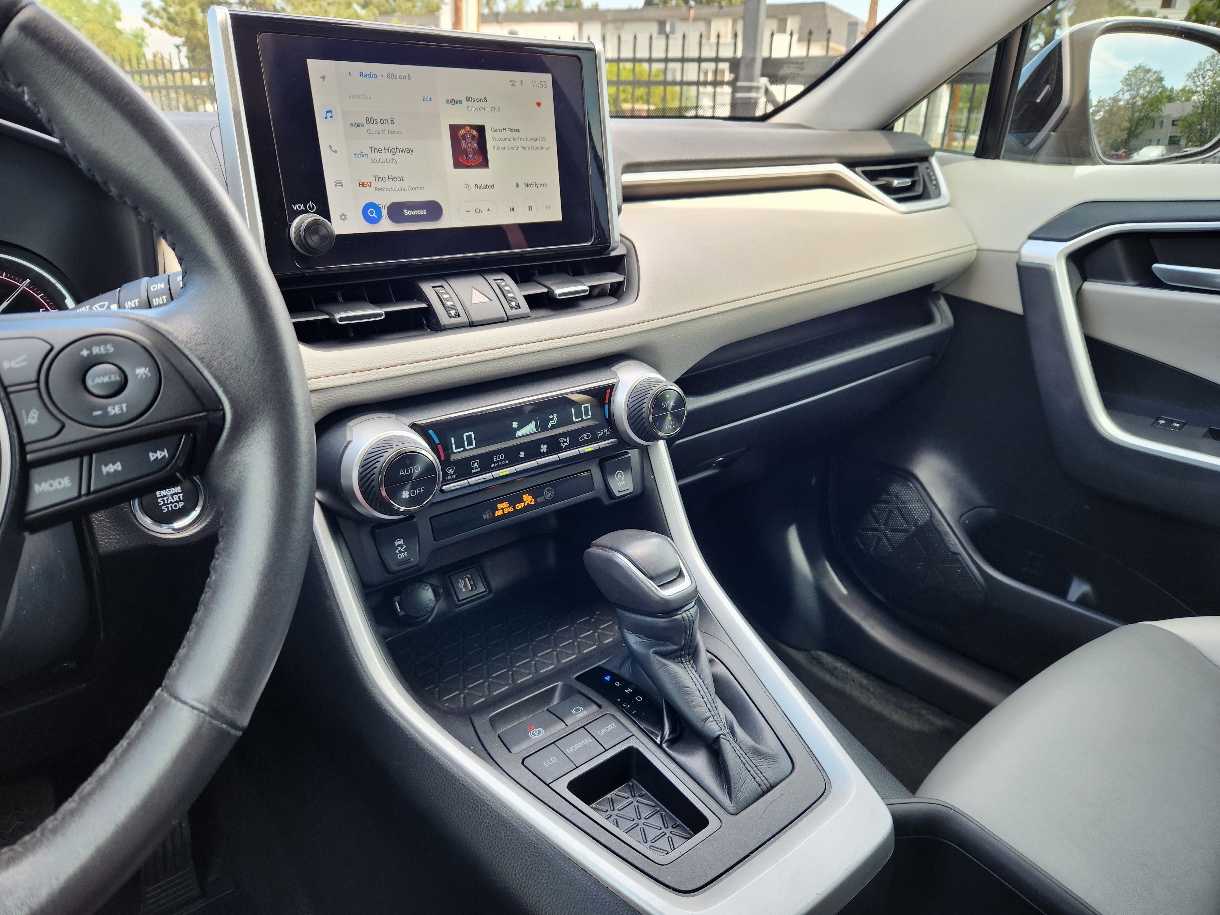 Used 2024 Silver Toyota XLE Premium image 16