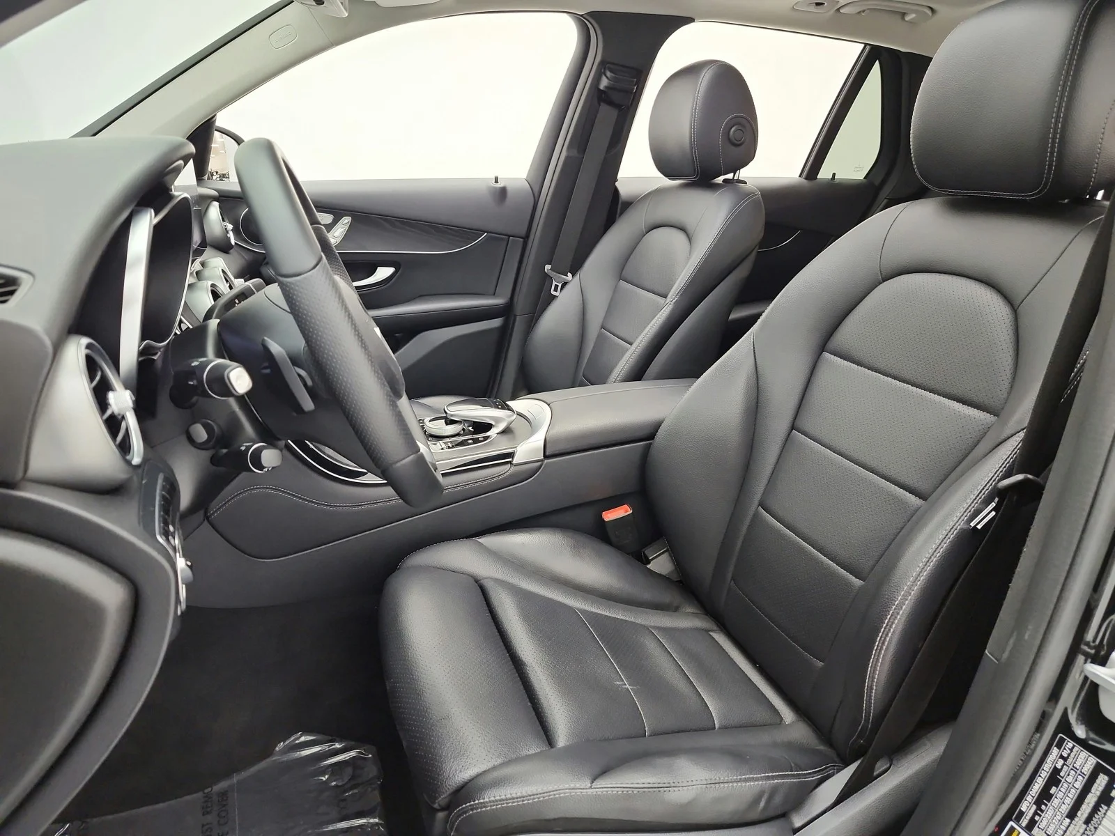 Used 2016 Black Mercedes-Benz RWD 4dr GLC 300 image 13