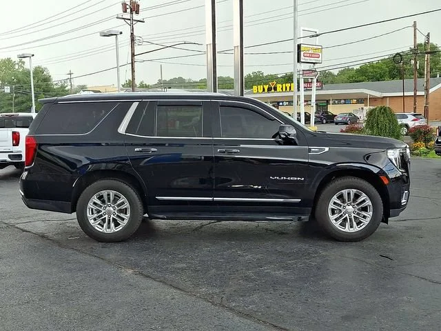 Used 2023 ONYX BLACK GMC SLT image 8