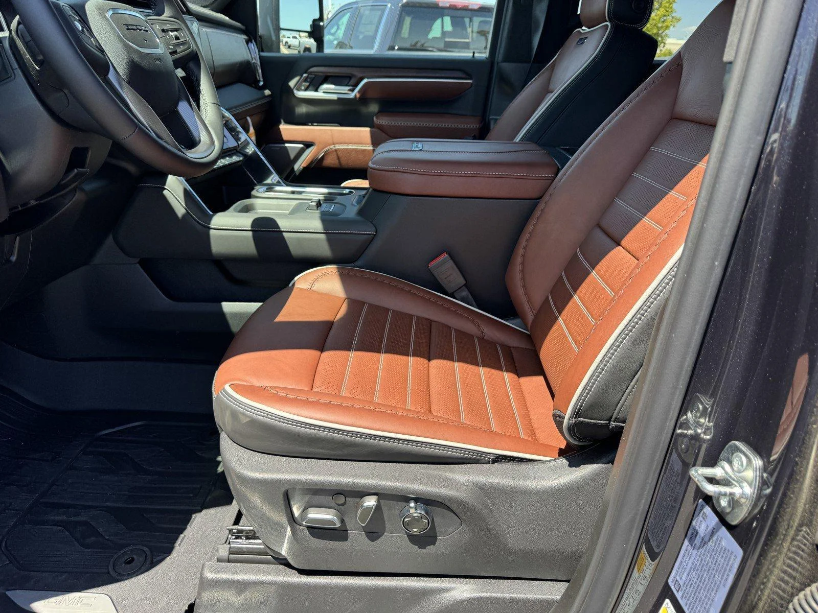 New 2026 Titanium Rush Metallic GMC Denali Ultimate image 15
