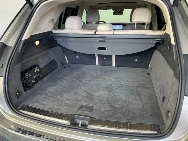 Used 2020 Silver Mercedes-Benz GLE 350 image 36