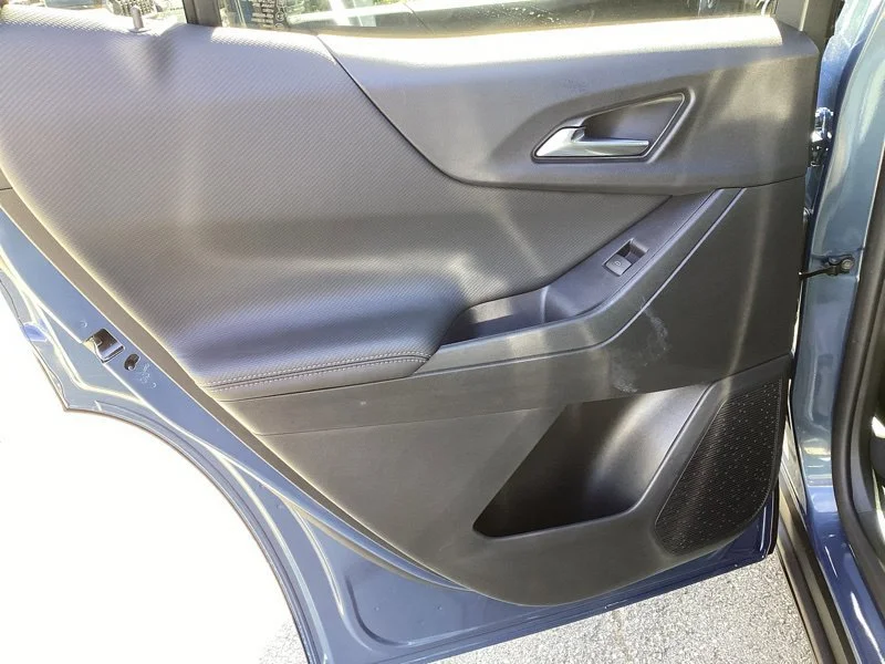 2027 Chevrolet Equinox LT - Photo 16