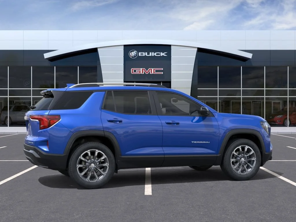 New 2027 Rapids Metallic GMC Elevation image 5