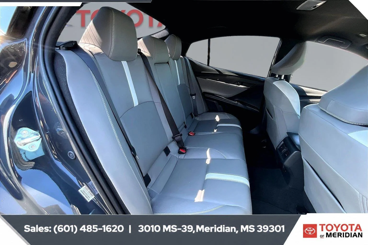 Used 2025 Underground Toyota SE image 20