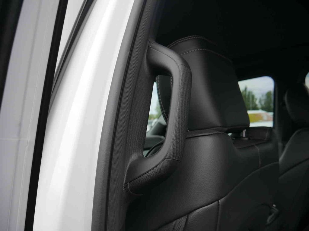 New 2026 Bright White Clear-Coat Exterior Paint RAM REBEL image 17