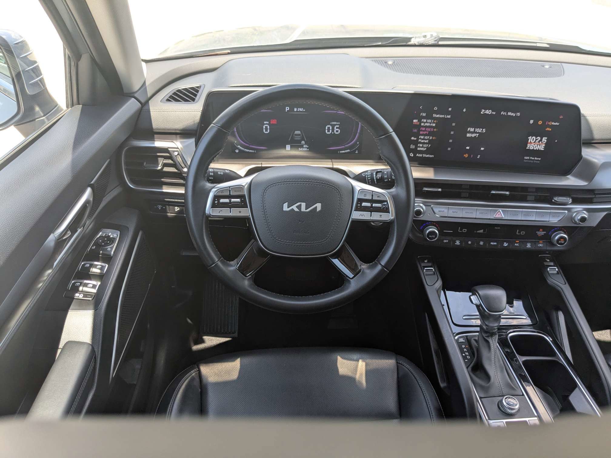 Certified Used 2025 Everlasting Silver Kia S image 21
