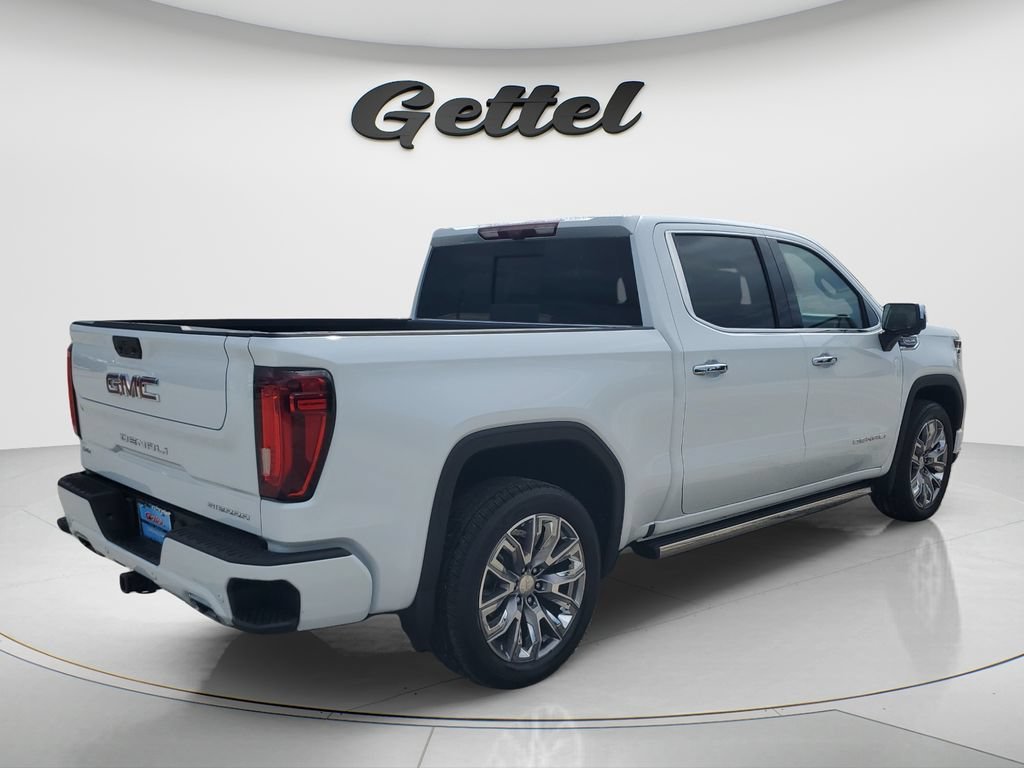 Used 2026 Glacier White Tricoat GMC Denali image 5