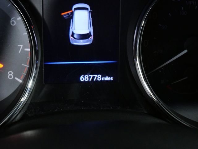 Certified Used 2020 Red Nissan SL image 21