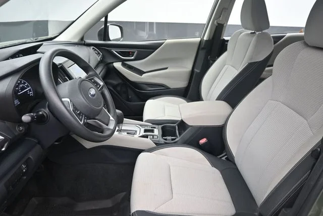 Used 2019 Jasper Green Metallic Subaru Base image 17