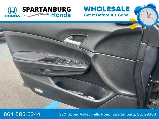 Used 2012  Honda SE image 17