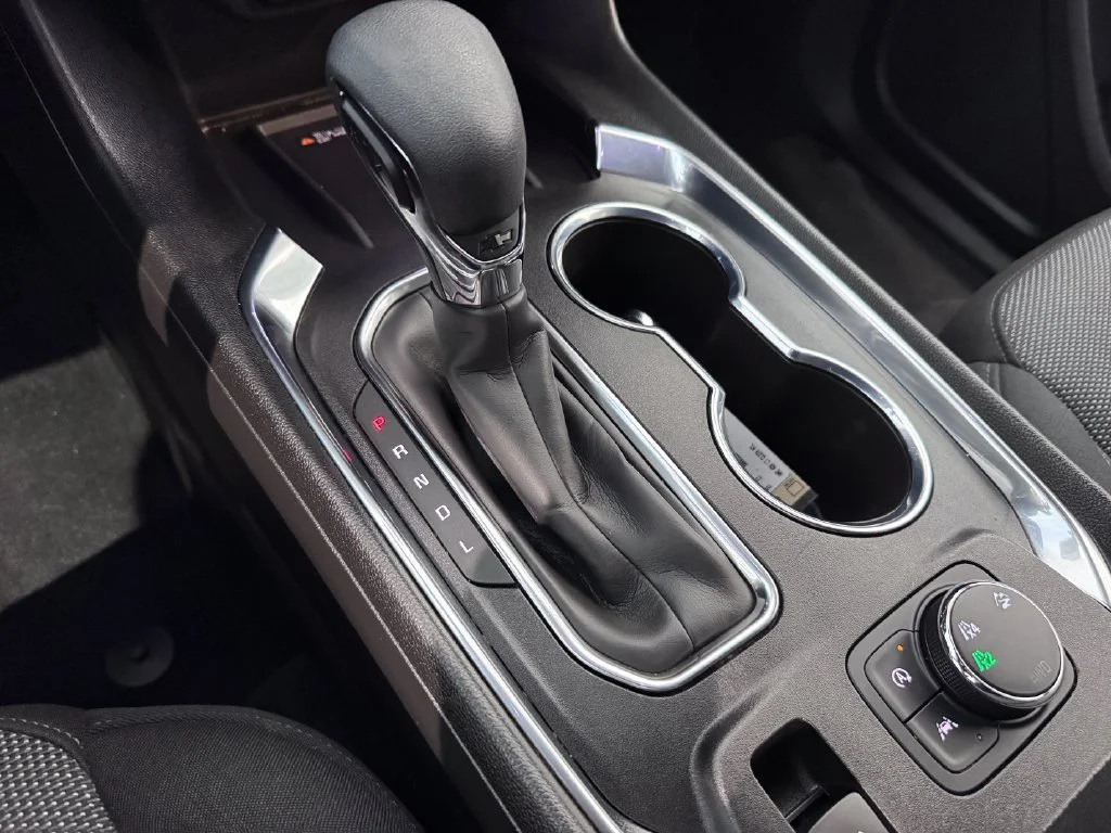 2023 Chevrolet Traverse 1LT - Photo 24