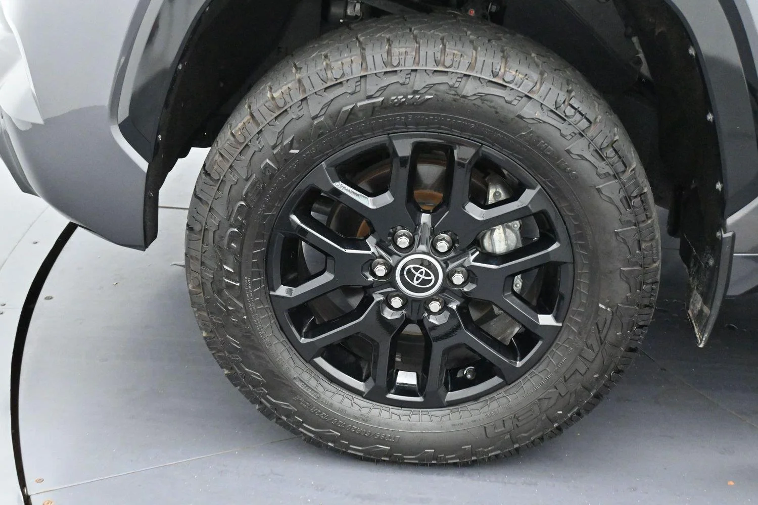 Used 2023 Magnetic Gray Metallic Toyota Platinum image 47