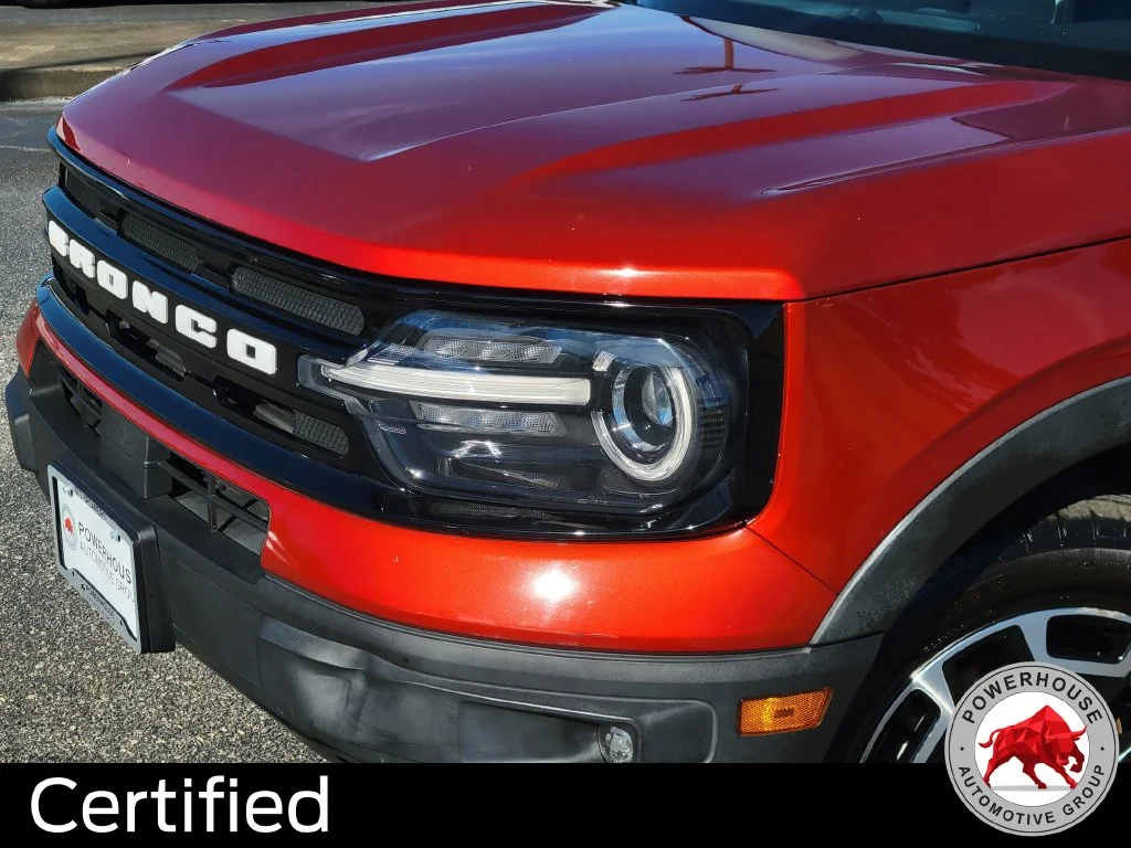 Used 2022 Red Ford Outer Banks image 11