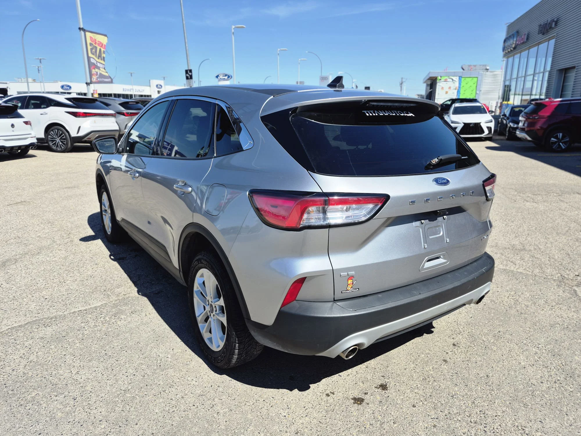 Certified Used 2022 Iconic Silver Metallic Ford SE AWD*Remote Start | Htd Seats | Htd Wheel | Park Assist | CarPlay | Blind Spot Detection image 11