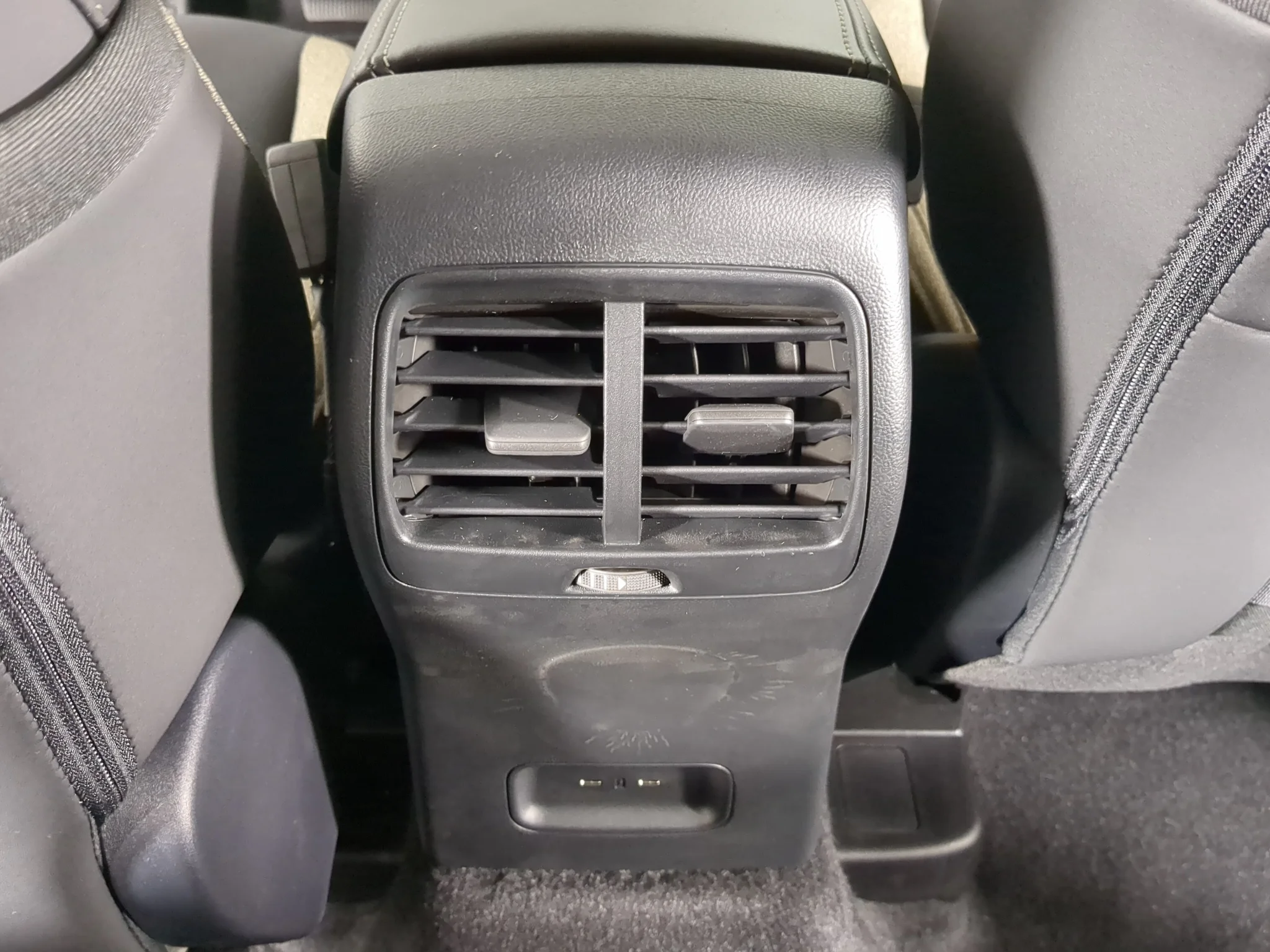 New 2026 Carbonized Gray Metallic Ford Big Bend® image 21
