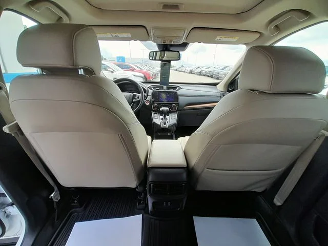Used 2022 White Honda EX-L image 45