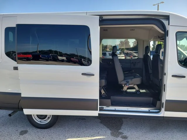 New 2026 Oxford White Ford XL image 11